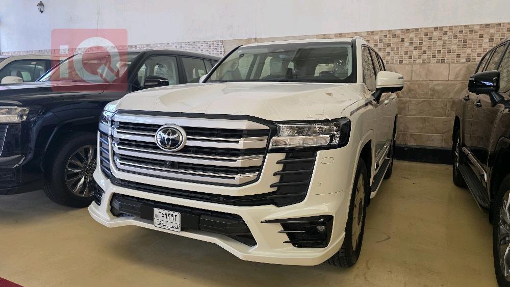 تويوتا لاندكروزر